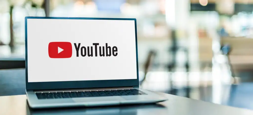 The Advantages of Using YouTube for Small Businesses
